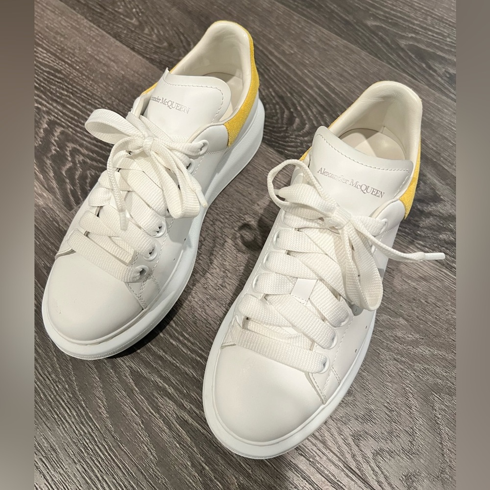 Alexander McQueen Oversized White Yellow